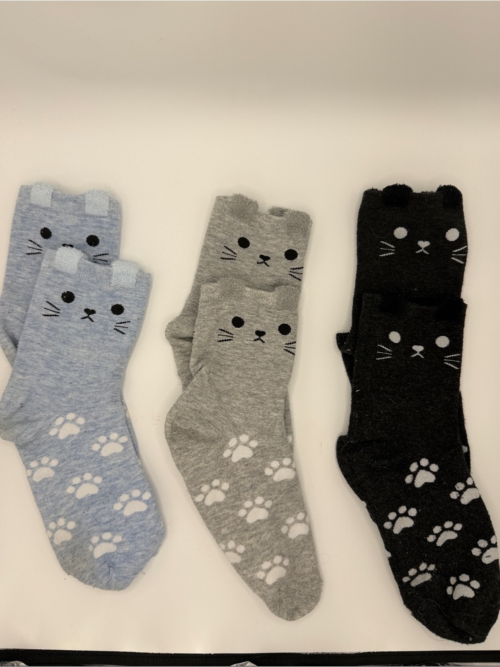 (SET OF 3) Cute Cat Face Crew Socks-- Set of 3: Blue, Gray, Black